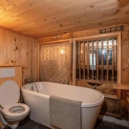 Heidi Chalet