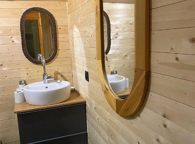 Heidi Chalet Rossinière